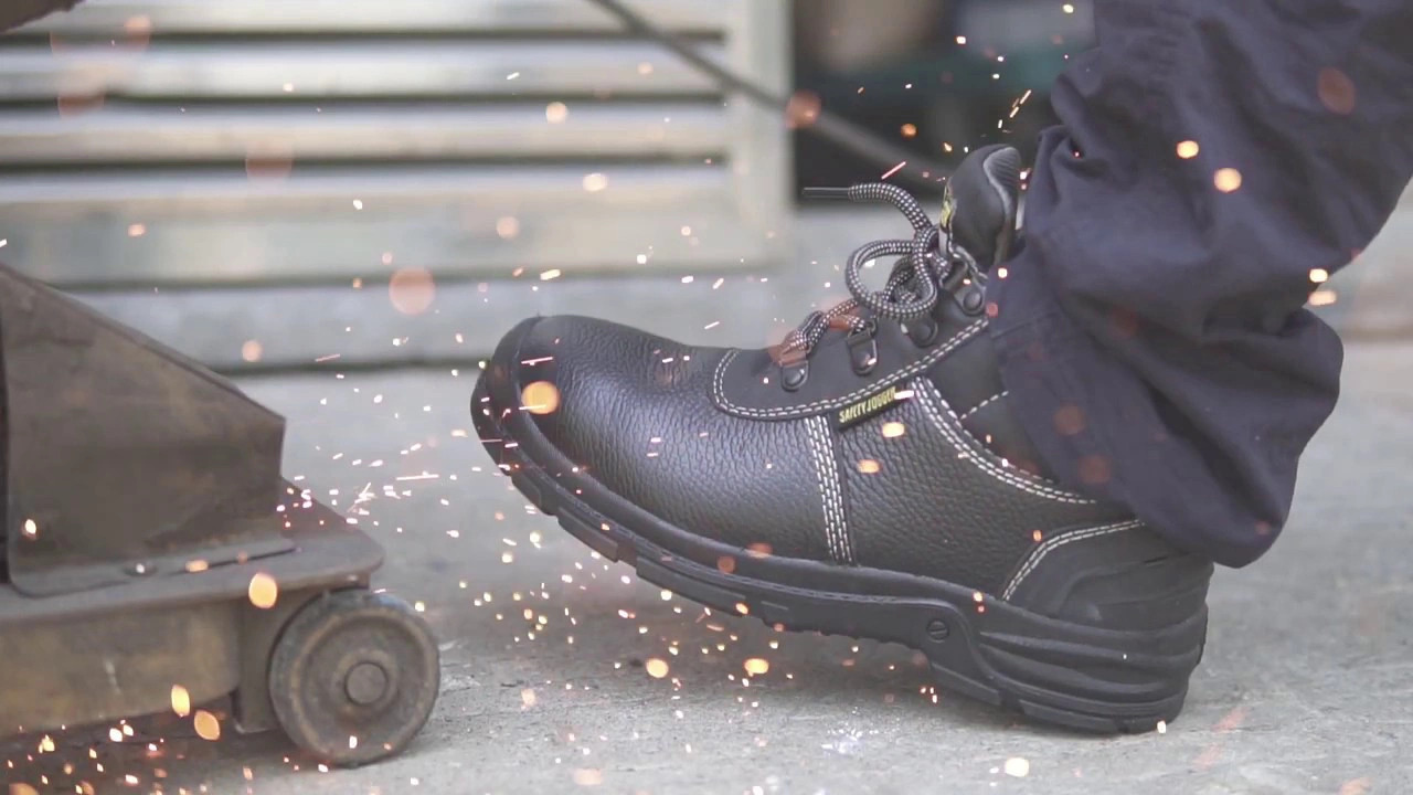 Hơ qua lửa để phân biệt thật giả